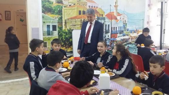 YBO Öğrencileri ile Öğle Yemeği