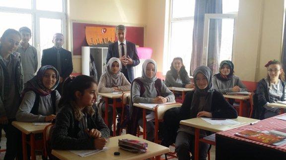 İlçe Milli Eğitim Müdürümüz Olgun ŞENSOY köy okullarımızı ziyaret etti. 