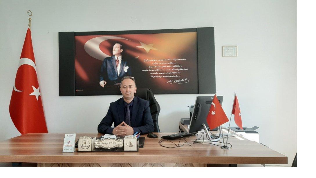 İlçe Milli Eğitim Müdürümüz Recep ANAR'ın 10 Kasım Atatürk'ü Anma Günü Mesajı