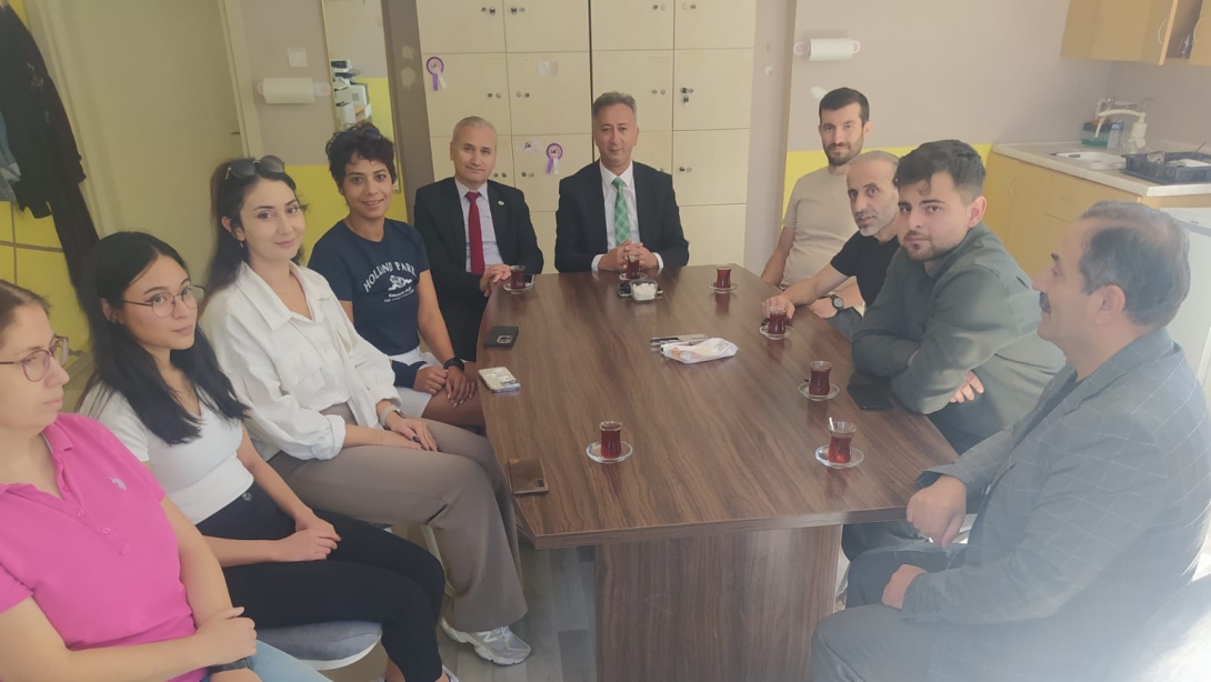 AKÇABÜK İLKOKULU ÖĞRETMEN ODASI BULUŞMASI